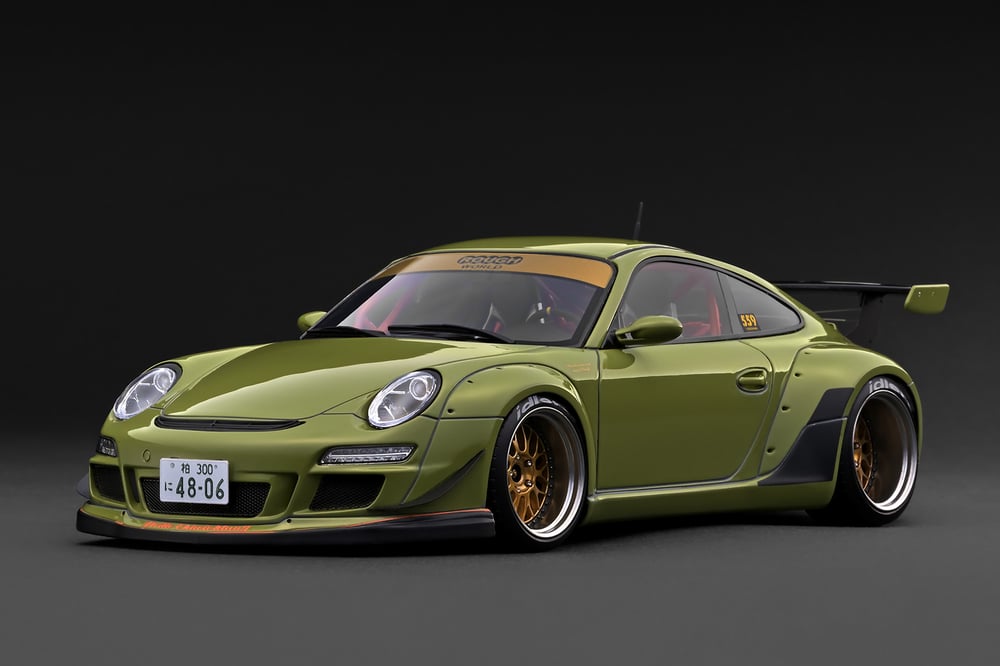 Image of 1/18 RWB GT3RS Olive (Nakai-san's own Race Car)