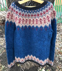 Image 2 of “Midhalda” - Icelandic wool sweater - Preorder 