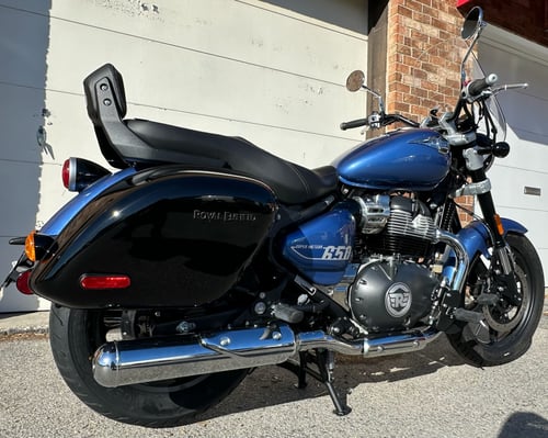 Image of $900 off! Astral Blue 2024 Super Meteor 650 with Touring Seat, Windshield, and Hard Saddlebags