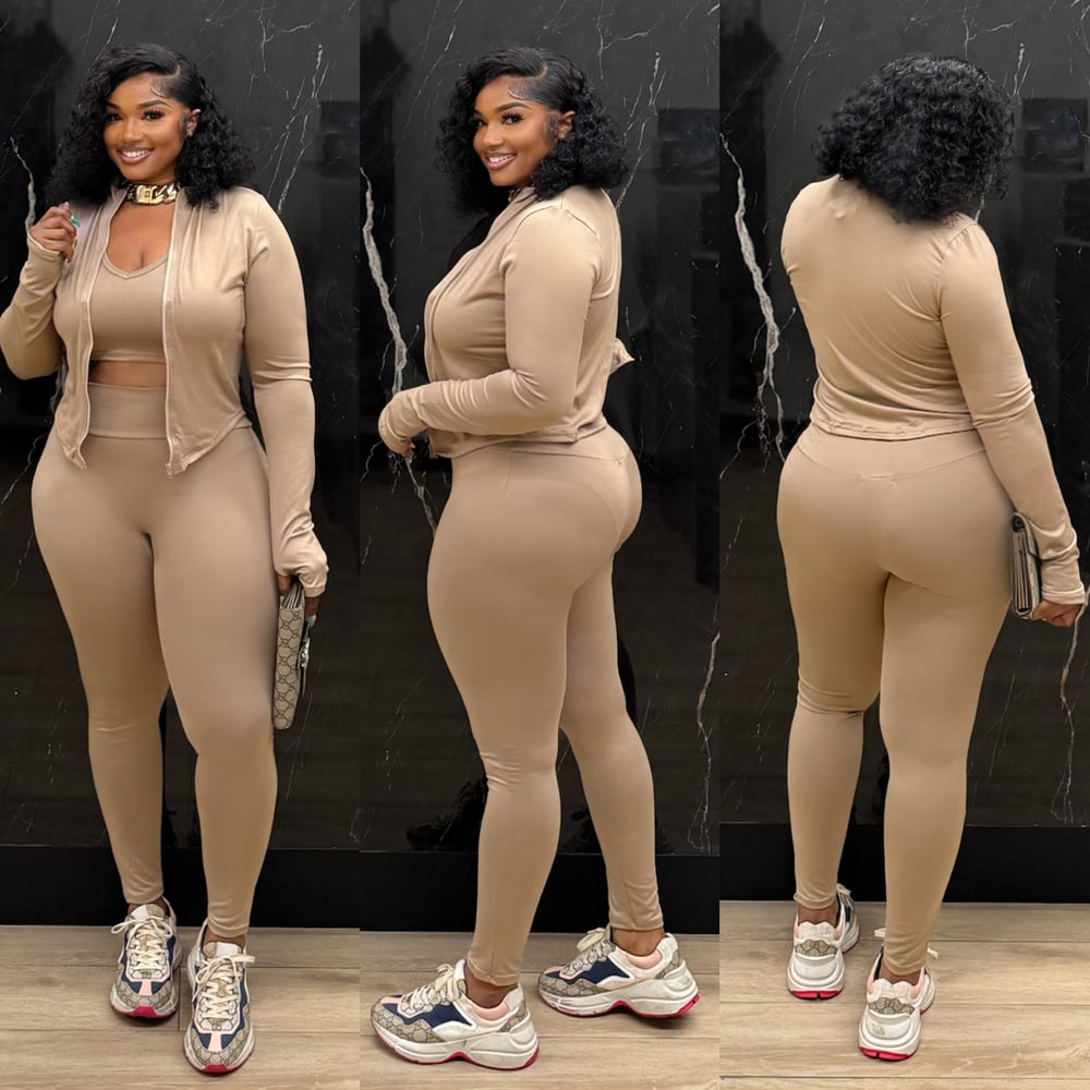 Image of ON THE MOVE 3 piece set