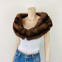 Image 3 of Vintage 1950s Sable Mink Fur Stole / Shoulder Wrap