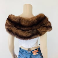 Image 6 of Vintage 1950s Sable Mink Fur Stole / Shoulder Wrap