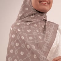 Image 4 of Kilauan, Tradisi Collection