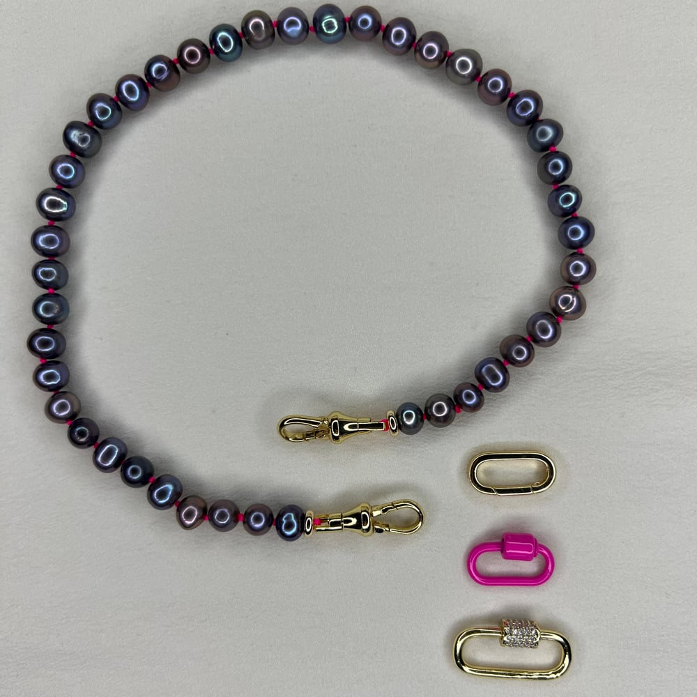 Image of Black star pearl necklace