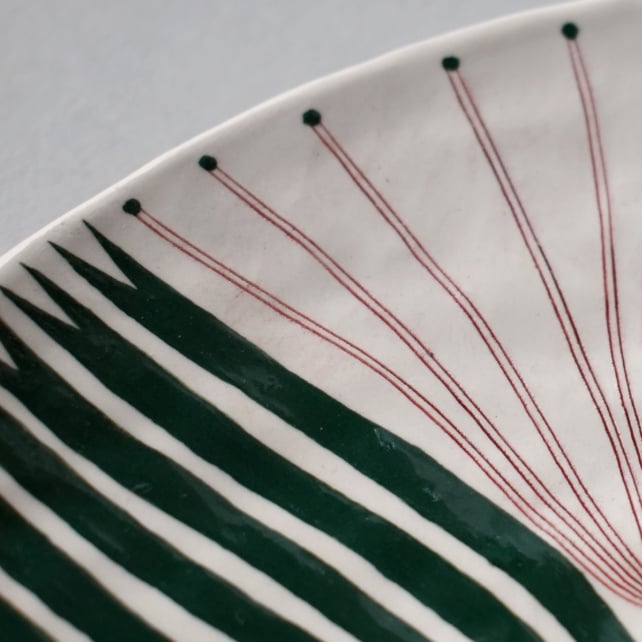 Image of Dark Green Sea Plant Plate