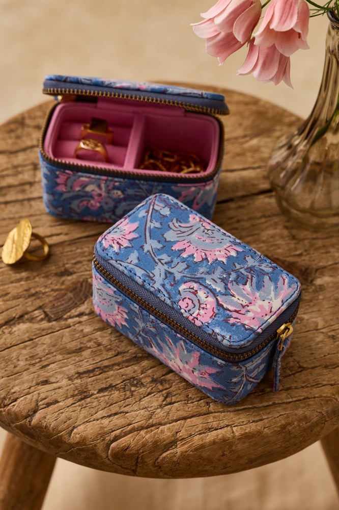 Image of Joyero Soumaya Blue Capri