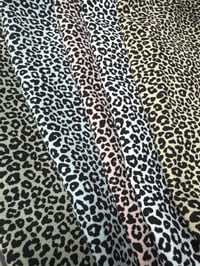 Image 1 of LEOPARDO TOP
