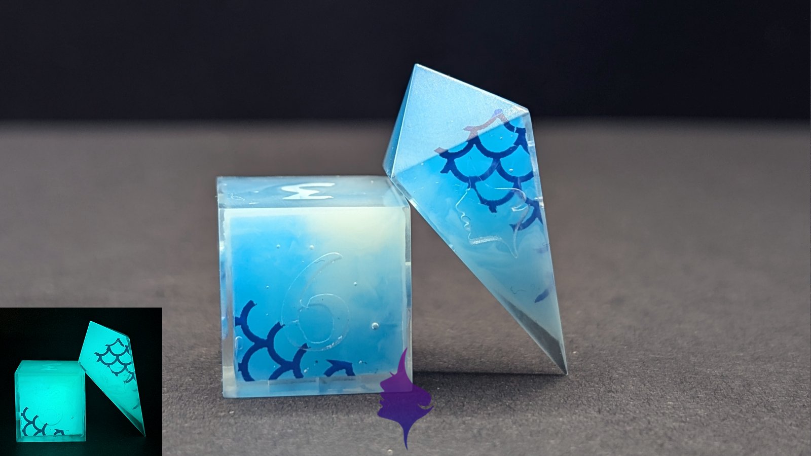 Frozensong - 8-Piece Sharp-Edged Dice Set | Dirgesinger Dice