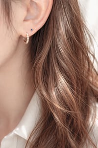 Image 2 of  Tiny Blue Sapphire Stud Earring (SINGLE) 