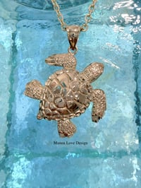 Image 1 of 14k solid gold Hawaiian turtle pendant