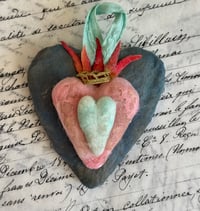 Image 4 of Spun cotton sacred heart and crown