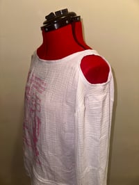 Image 4 of white x pink skull print gauze top