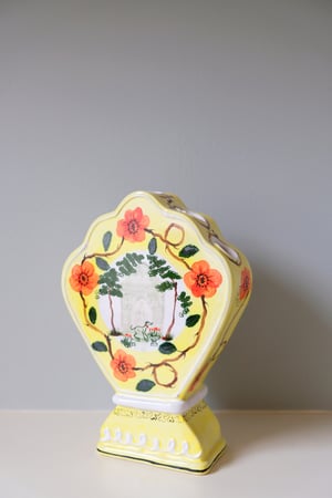 Image of Thorn & Folly - Romantic Vase