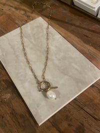 Image 1 of Circle Charm Pearl Necklace Stainless Steel - No. 14