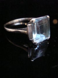 Image 2 of 1930s 18CT WHITE GOLD NATURAL AQUAMARINE AND BAGUETTE CUT DIAMOND RING