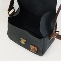 Image 5 of Copy of Point and Shoot in dlack