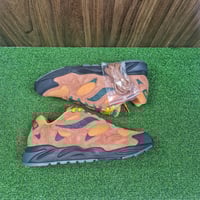 Image 1 of Saucony Colour Plus Companie 