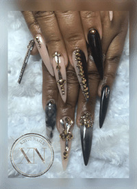 Nude/Black/Marble