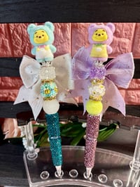 Image 2 of Winnie the Pooh Bow Bling Pen 🍯✨