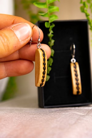 Image of Pendientes caída.