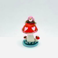 Image 4 of Valentine lovebirds mushrooms