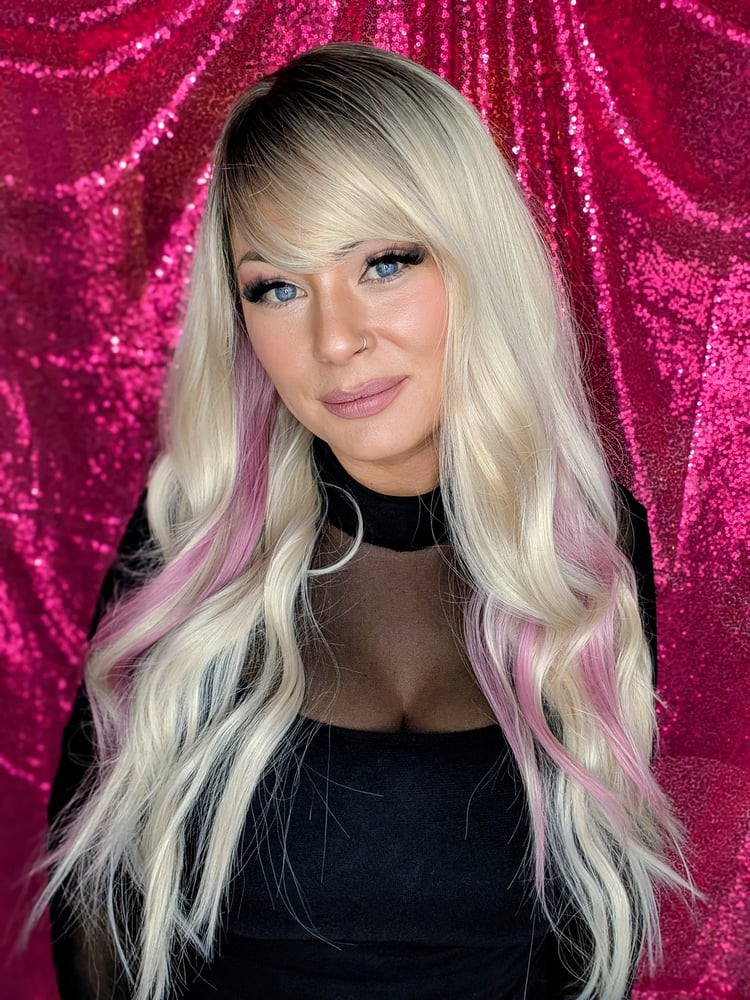 Image of Pinky Promise The Flirty Sweetheart 