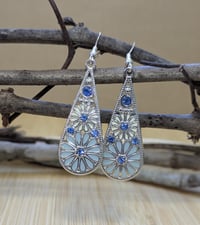 Image 1 of Teardrop Floral Earrings – White Petals & Blue Gemstones