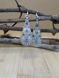 Image 3 of Teardrop Floral Earrings – White Petals & Blue Gemstones