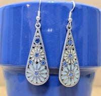 Image 6 of Teardrop Floral Earrings – White Petals & Blue Gemstones