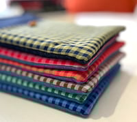 Image 3 of  Funda de  tablet, libro o libro electrónico cuadritos azules