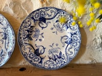 Image 7 of Assiettes à dessert anciennes en terre de fer - Creil et Montereau, modèle Flora - Art de la table