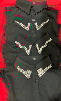 Decorative collars 22-25