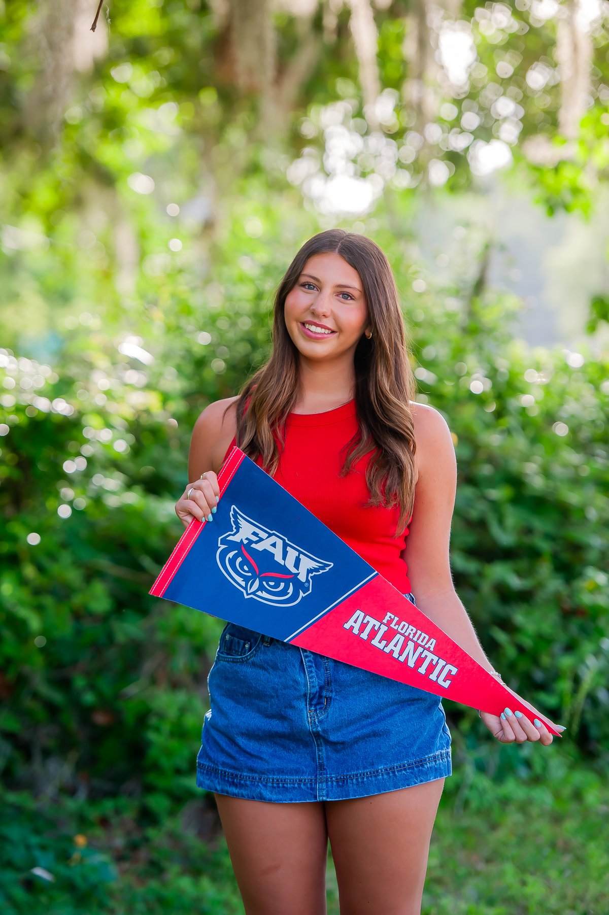 Image of Cap and Gown Mini Sessions- April 22nd Lincoln High ( Cap and Gown Provided)