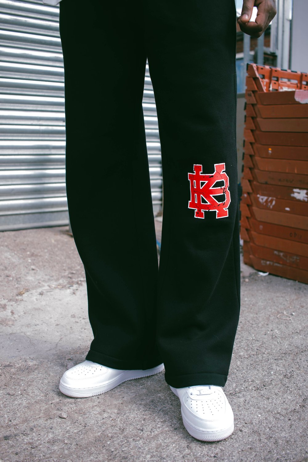 Image of BK BRED STRAIGHT LEG JOGGER