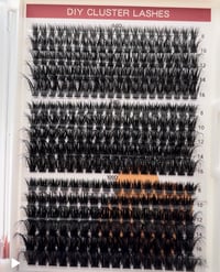 Image 2 of Cluster Cutie Eyelash Kit