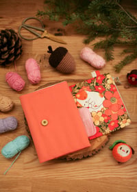 Image 4 of CROCHET TROUSSE TAILLE L  NOONA "CHATON"