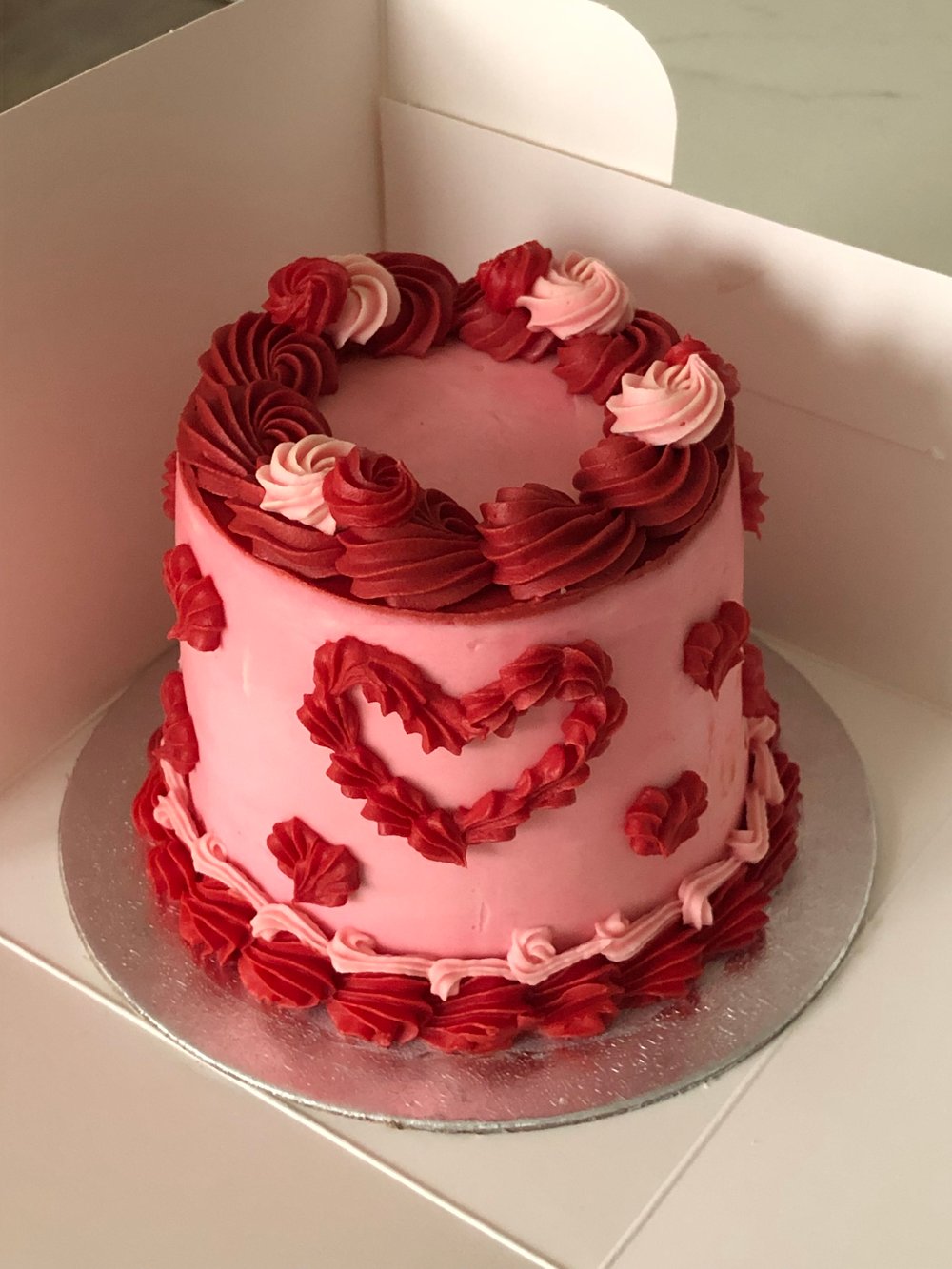 Image of Cake & Flowers