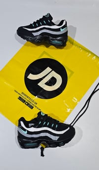 Image 10 of Kids Nike 95s Airmax 