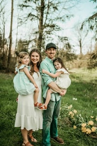 Image 2 of Spring Mini Sessions