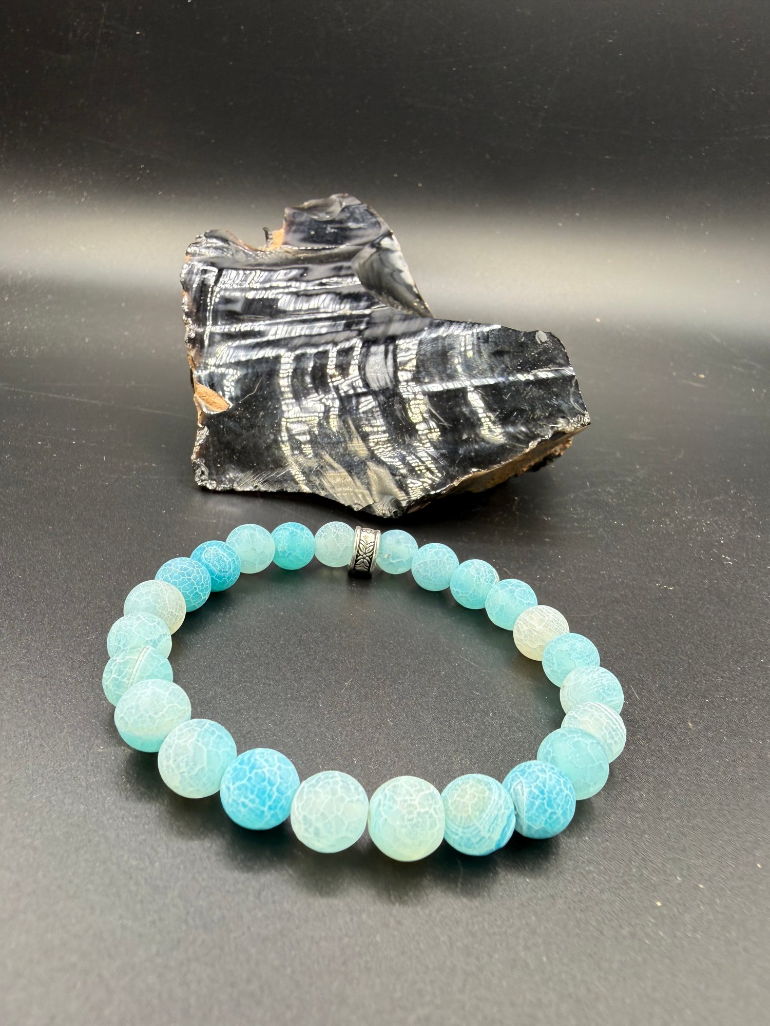 8mm Blue Dyed Dragon’s Vein Stretch Bracelet