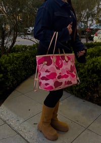 Image 2 of pink dream camo never full tote bag 