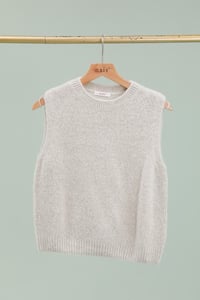 Image 1 of Beige sleeveless knit vest – by Nais