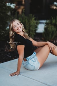 Image 6 of S E N I O R session