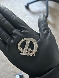 1 x silver diamanté metal charm (2 LEFT TO PURCHASE)