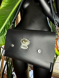 Image 2 of Les Yeux Sans Visage