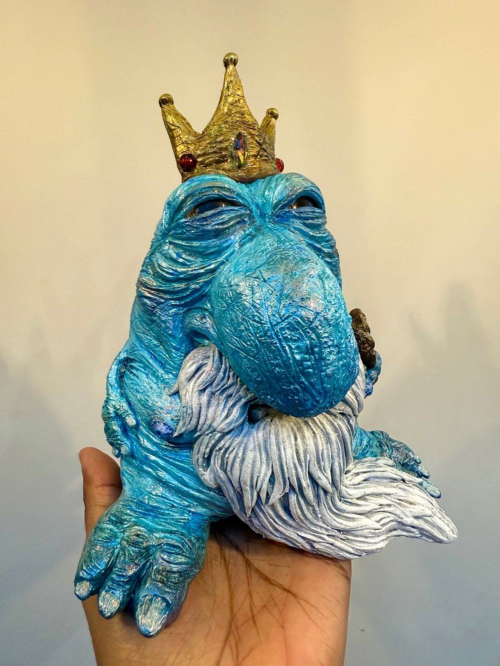 King SHMALOOGLE sculpture  