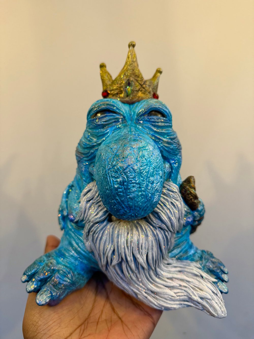 King SHMALOOGLE sculpture  