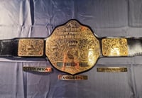 Image 1 of '02 E Logo 2D Texured Big Gold V1 SD 4mm