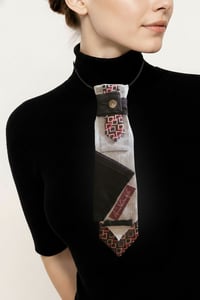Image 5 of Necklace Ties
