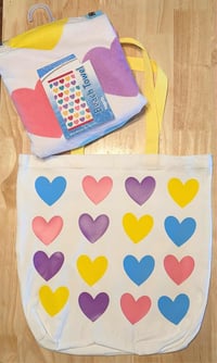 Image 2 of Hearts Beach Bag and Towel Set